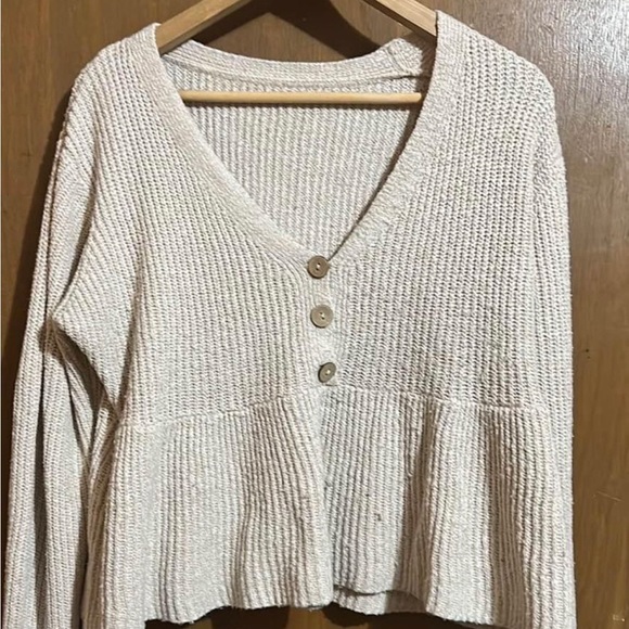 No longer wear - Picture 2 of 2